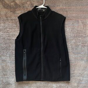 Greyson Black Sleeveless Vest